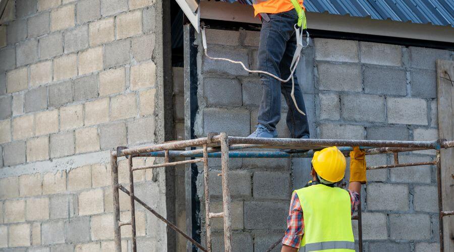 Professional residential roofers in Cashmere, WA